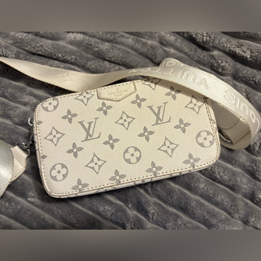 Louis Vuitton Cream and Gray Monogram Crossbody Bag